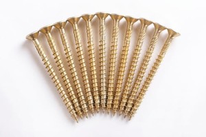 Zestaw wkrętów FAKRO LXF-W do montażu schodów strychowych - strop drewniany